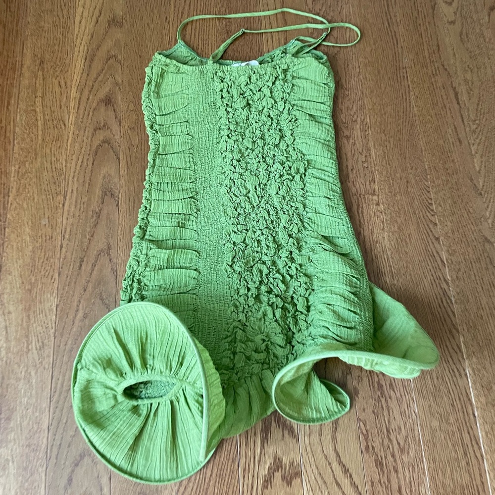 Green Ruched Mini Dress with Ruffle Hem - Picture 11 of 13